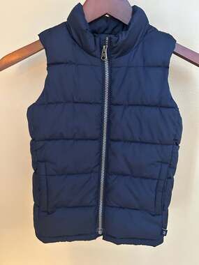 GAP Kids ColdControl Puffer Vest in Navy Blue